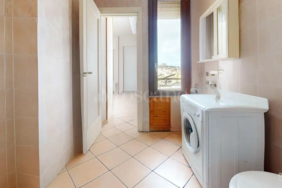 Attico in vendita di 120 mq a €750.000 (rif. 4/2026)