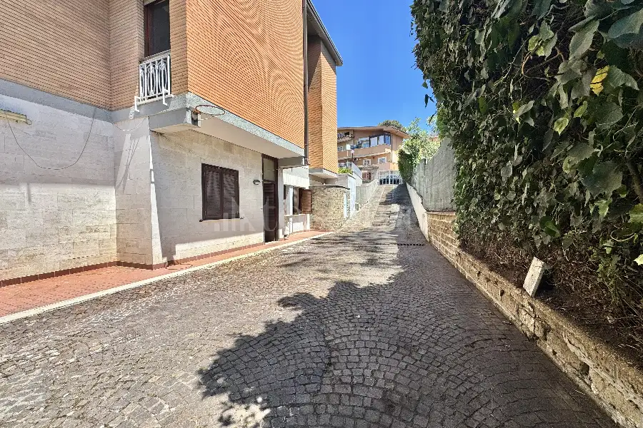 Villa in vendita di 800 mq a €1.069.000 (rif. 56/2024)