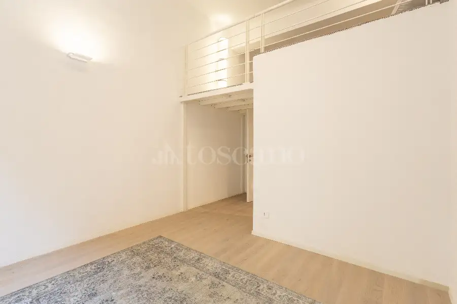 Ufficio in vendita di 85 mq a €650.000 (rif. 16/2026)