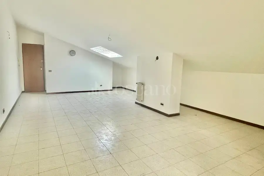 Attico in vendita di 130 mq a €298.000 (rif. 14/2025)