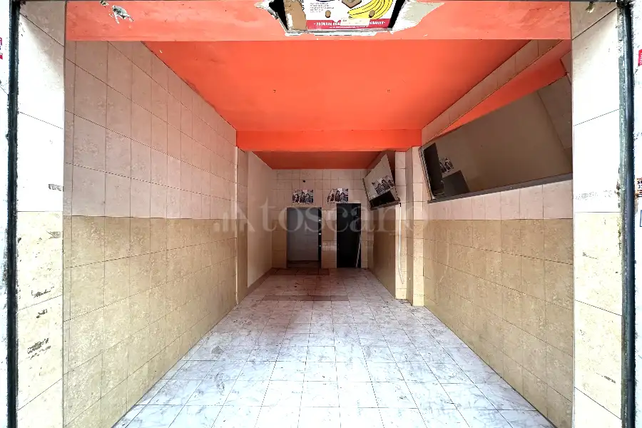 Negozio in affitto di 35 mq a €690 (rif. 7/2025)
