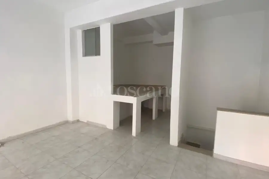 Negozio in vendita di 40 mq a €59.000 (rif. 4/2026)