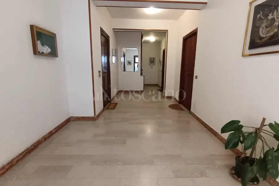 Ufficio in vendita di 85 mq a €79.000 (rif. 36/2024)