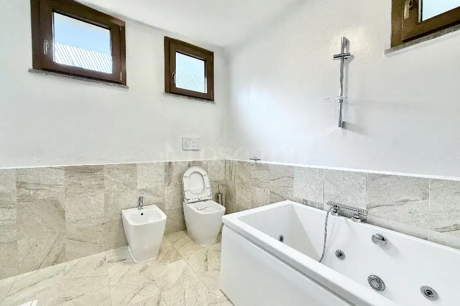 Villa in vendita di 260 mq a €539.000 (rif. 17/2026)