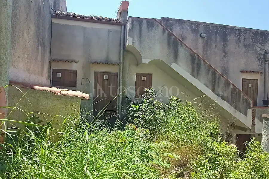 Casa in vendita di 480 mq a €450.000 (rif. 37/2026)