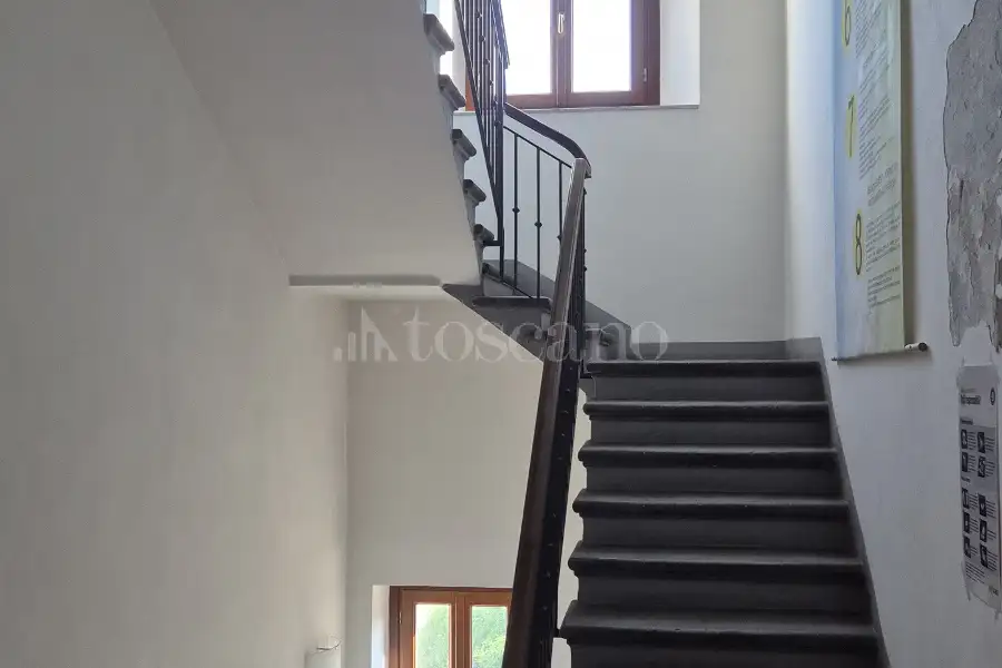 Ufficio in vendita di 600 mq a €450,000 (rif. TS0107VE)