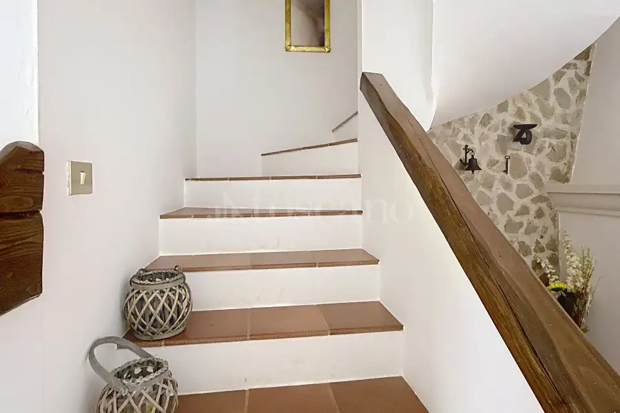 Villino a Schiera in vendita di 350 mq a €235.000 (rif. 96/2025)