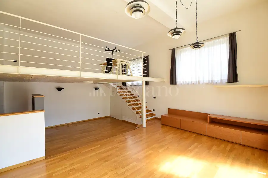 Loft in vendita di 130 mq a €250.000 (rif. 64/2025)