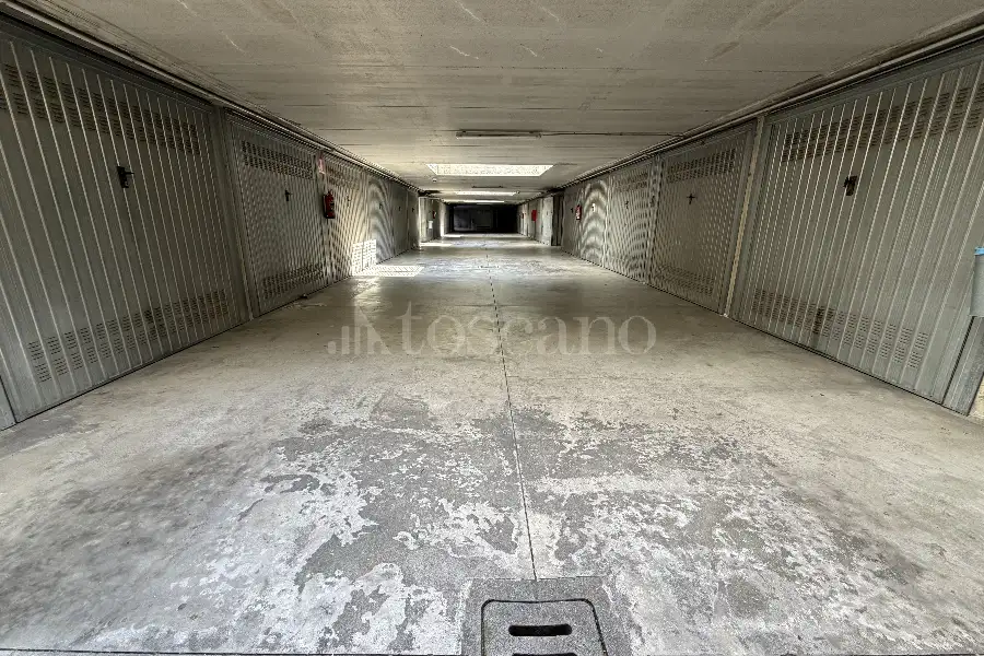 Box in vendita di 13 mq a €57.000 (rif. 25/2026)