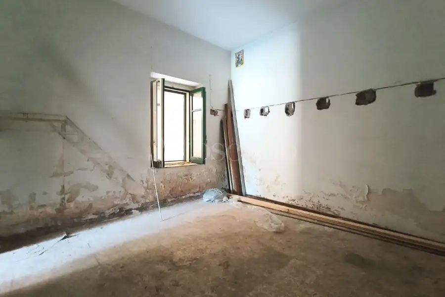 Casa in vendita di 108 mq a €48.000 (rif. 111/2026)