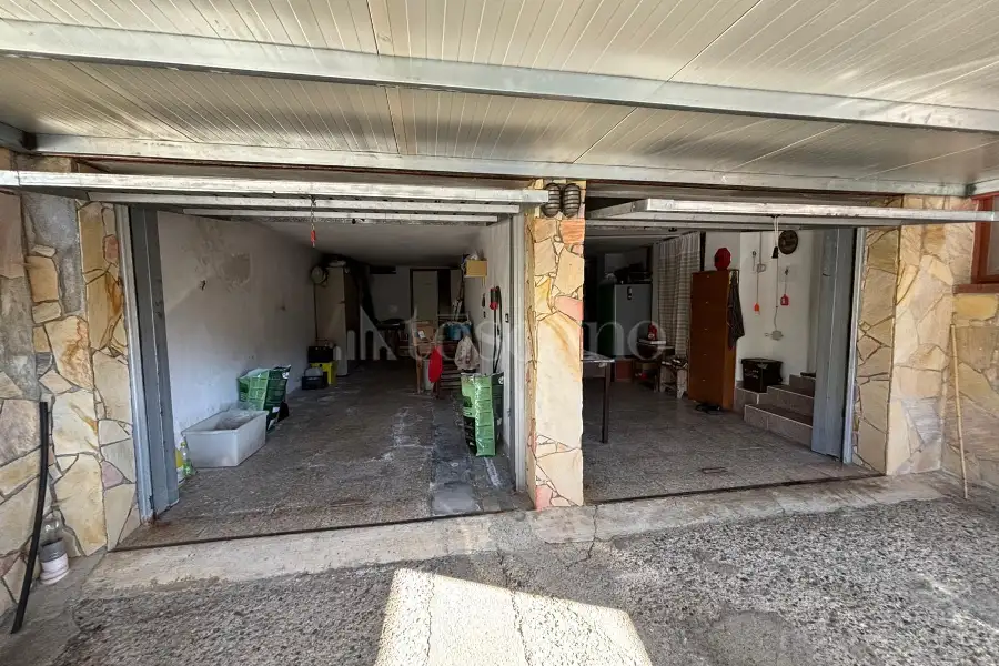 Casa Indipendente in vendita di 275 mq a €370.000 (rif. 4/2026)