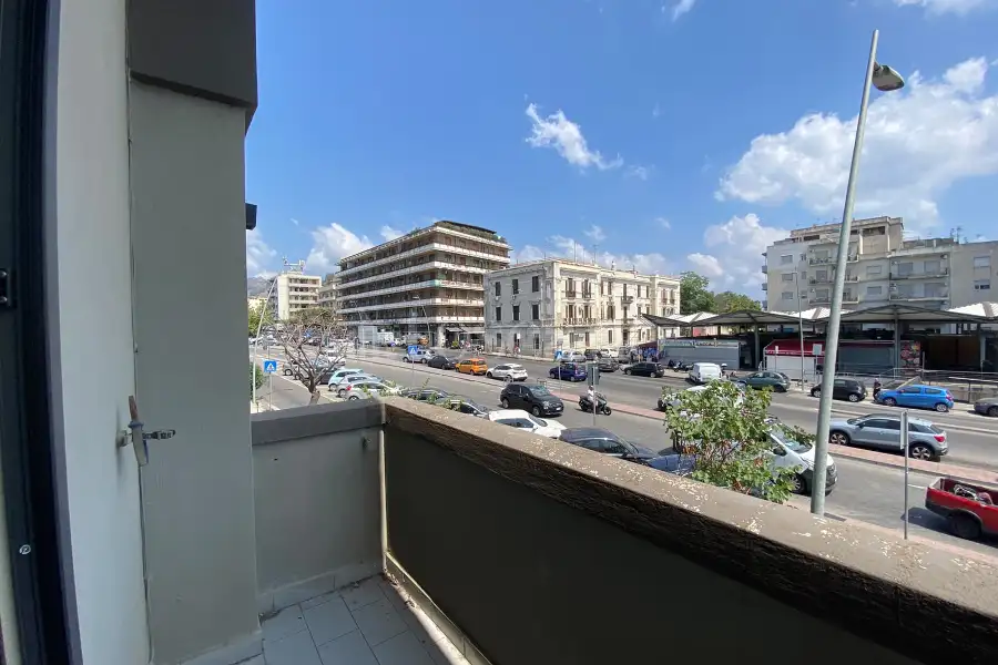 Ufficio in affitto di 20 mq a €470 (rif. 61/2026)
