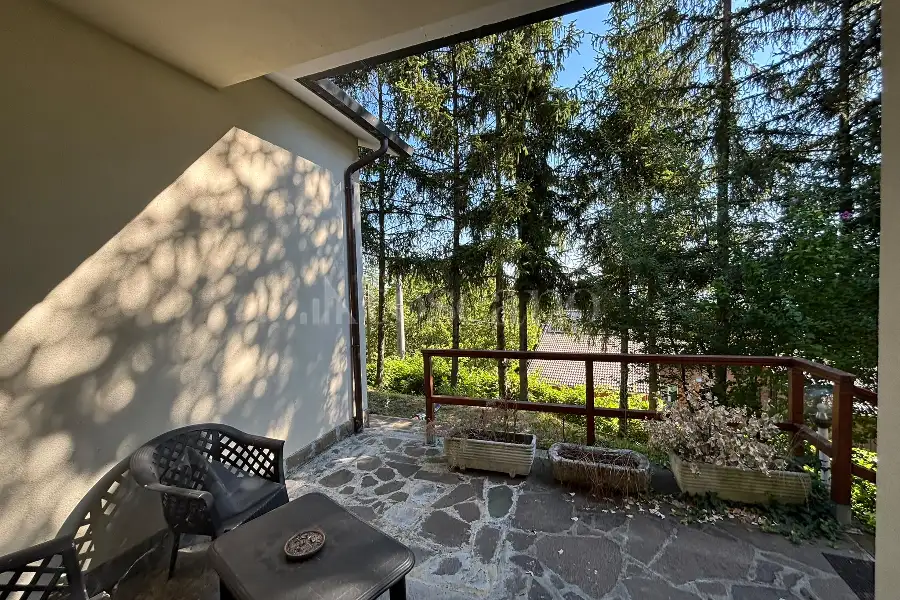 Villa in vendita di 345 mq a €820.000 (rif. 40/2026)
