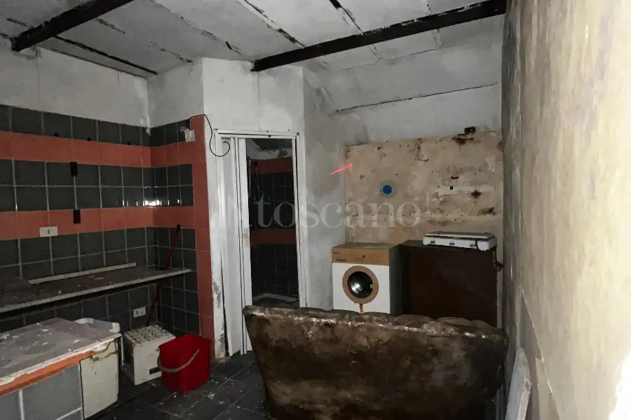Negozio in vendita di 60 mq a €39.000 (rif. 75/2026)