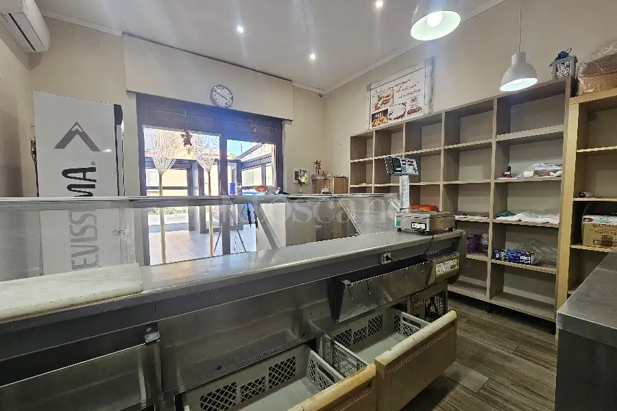 Negozio in vendita di 40 mq a €119.000 (rif. 45/2026)