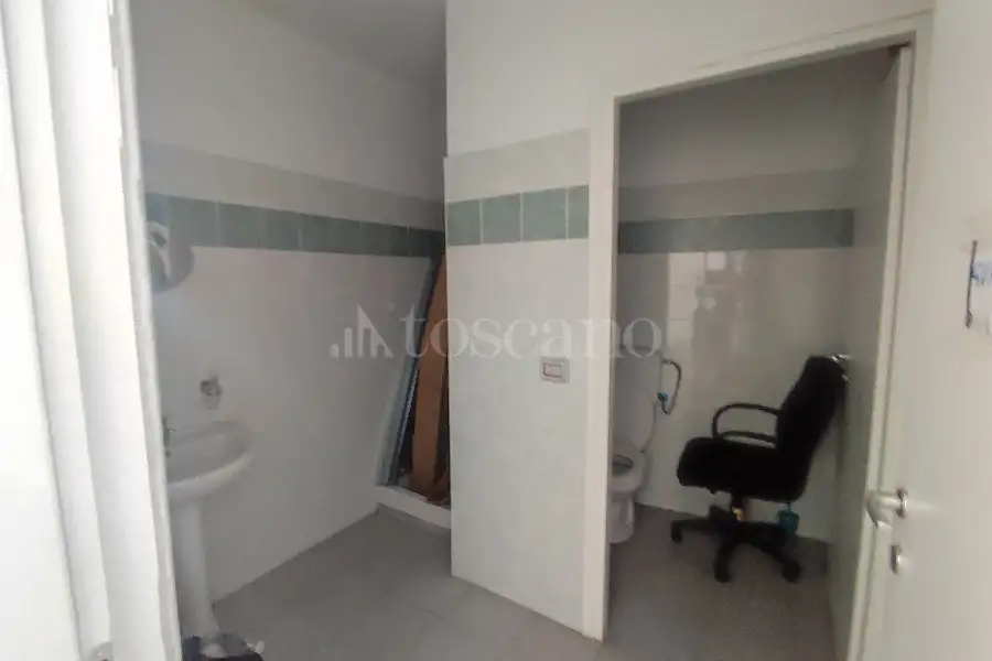 Laboratorio in affitto di 200 mq a €1.500 (rif. 19/2024)