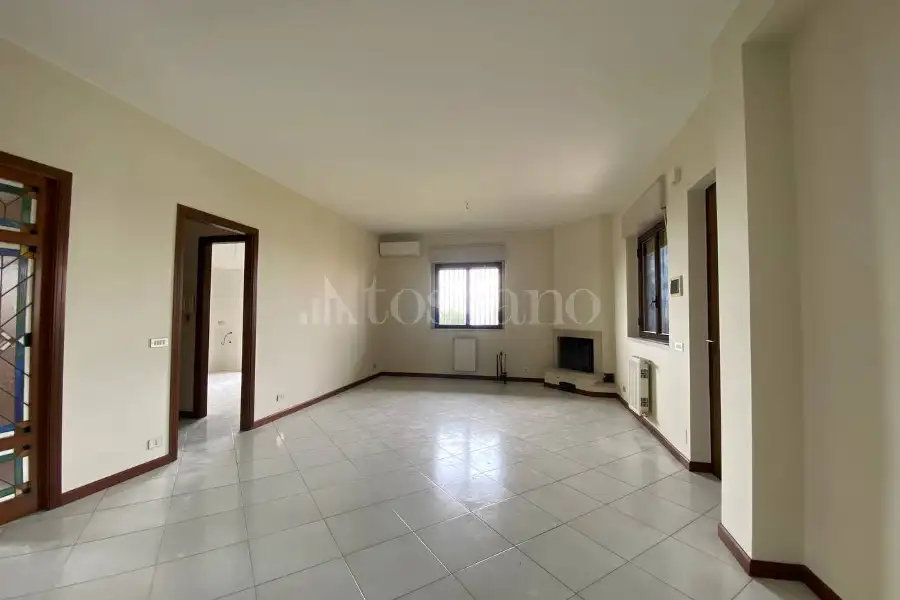 Casa in affitto di 142 mq a €950 (rif. 50/2026)