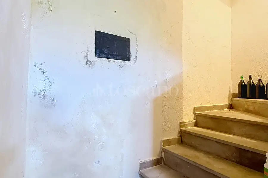 Casa Indipendente in vendita di 235 mq a €244.000 (rif. 83/2026)