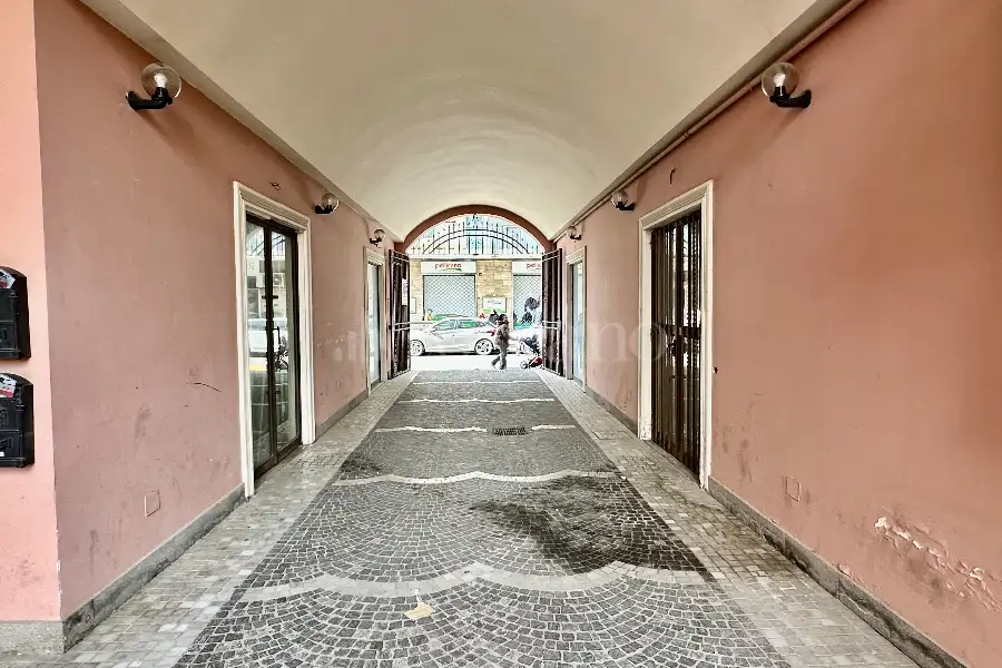 Negozio in vendita di 33 mq a €59.000 (rif. 3/2026)