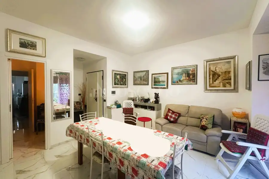 Attico in vendita di 140 mq a €525.000 (rif. 17/2026)