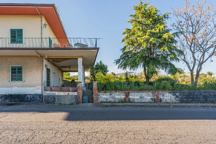 Villa in vendita di 327 mq a €348.000 (rif. 59/2026)
