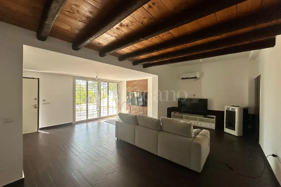 Villa in vendita di 140 mq a €212.000 (rif. 125/2026)