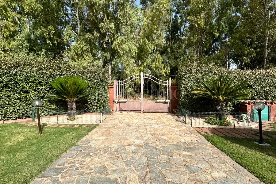 Villa in vendita di 200 mq a €480.000 (rif. 170/2026)