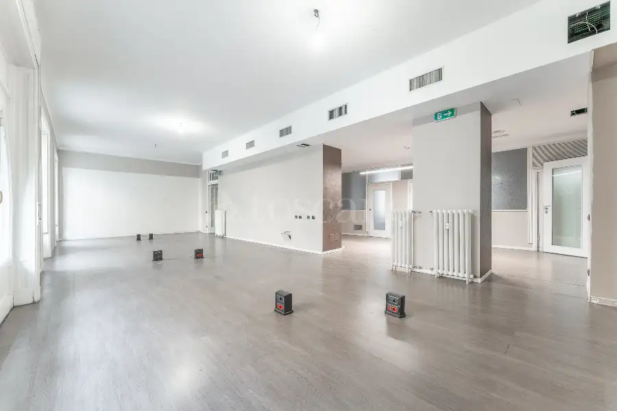 Casa in vendita di 270 mq a €2.990.000 (rif. 70/2025)