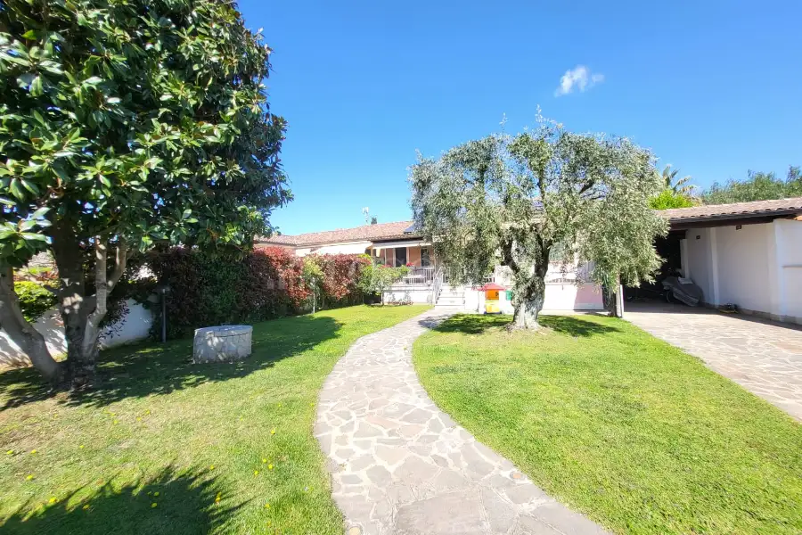 Villa in vendita di 200 mq a €499.000 (rif. 30/2025)