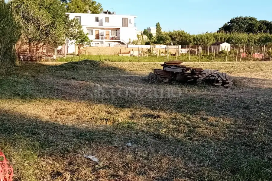 Agricolo in vendita di 1.200 mq a €25.000 (rif. 4/2026)