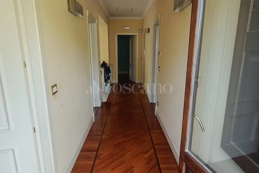 Villa Bifamiliare in vendita di 265 mq a €550.000 (rif. 215/2025)