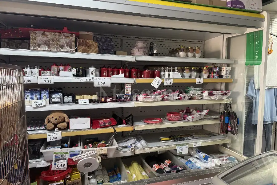 Attività Commerciale in vendita di 130 mq a €47,000 (rif. TS0327VE)