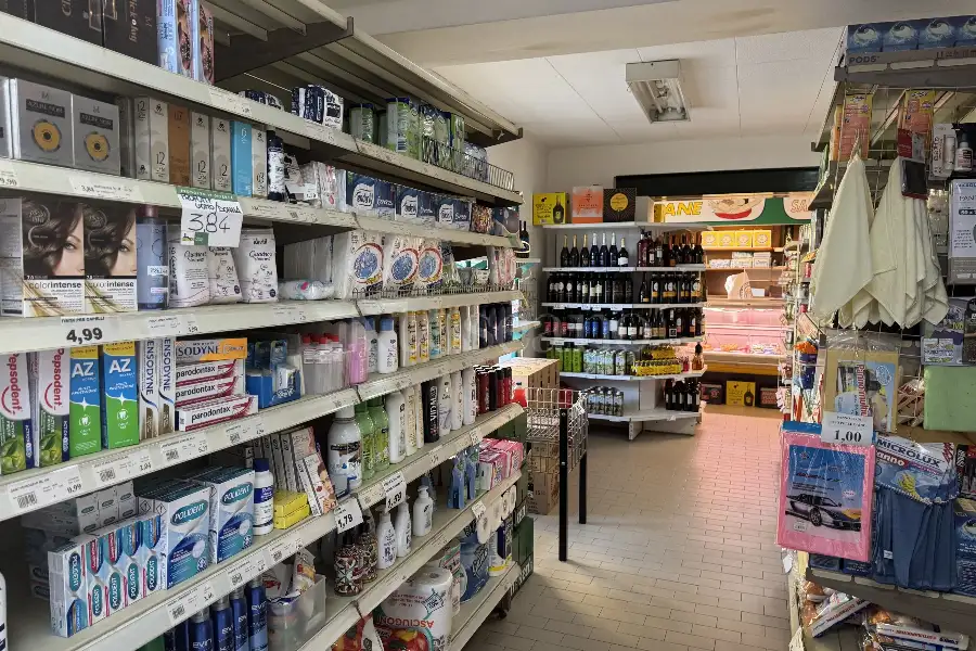 Attività Commerciale in vendita di 130 mq a €47,000 (rif. TS0327VE)