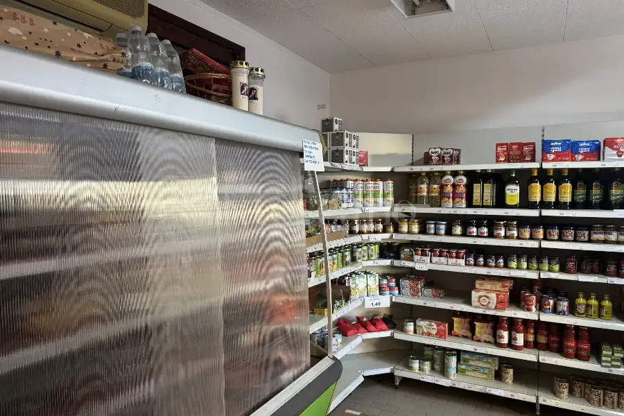 Attività Commerciale in vendita di 130 mq a €47,000 (rif. TS0327VE)