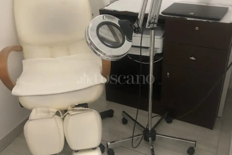 Attività Commerciale in vendita di 51 mq a €28.000 (rif. 8/2026)