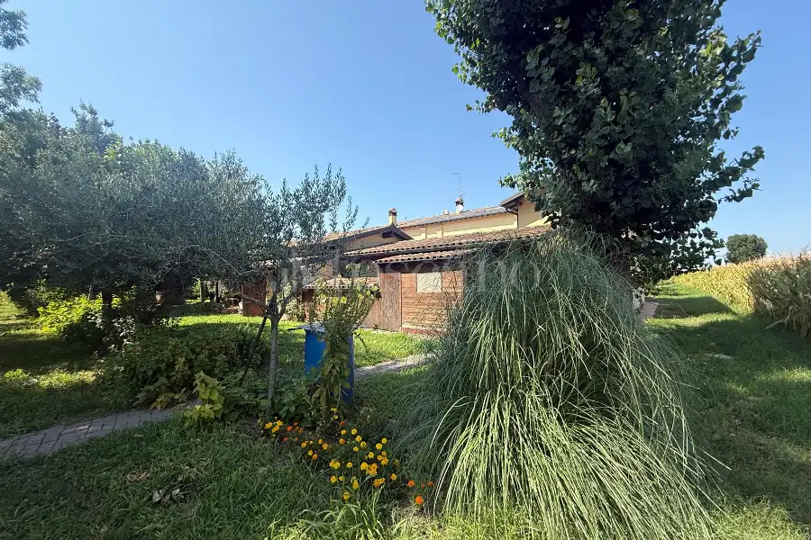 Casa Indipendente in vendita di 600 mq a €1.359.000 (rif. 49/2026)