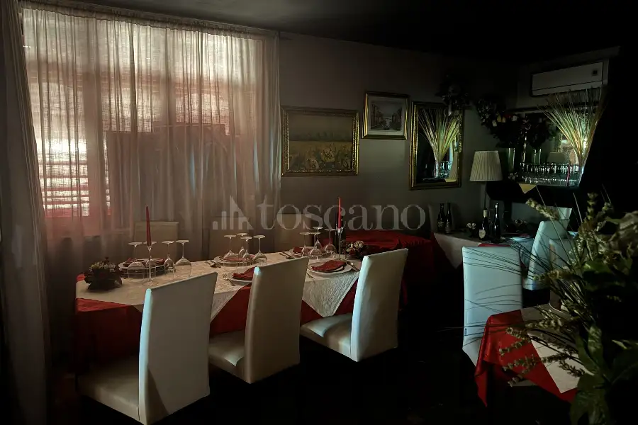 Negozio in vendita di 540 mq a €340,000 (rif. TS0328VE)