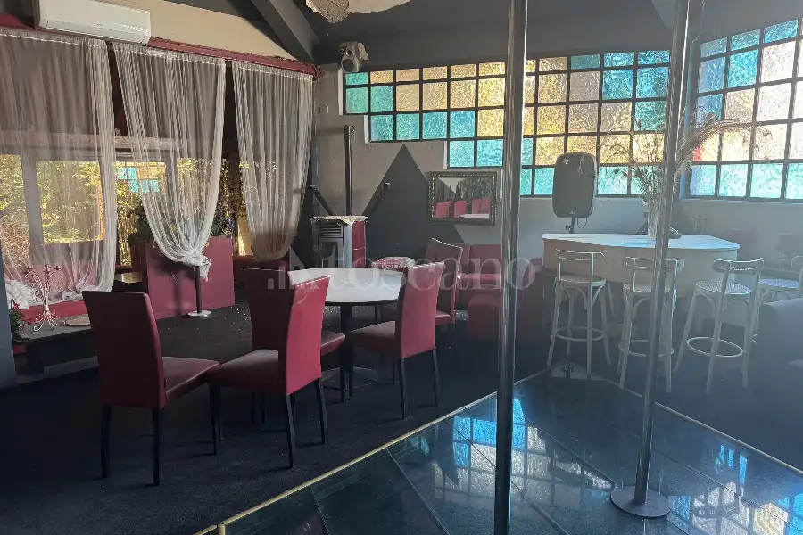 Negozio in vendita di 540 mq a €340,000 (rif. TS0328VE)
