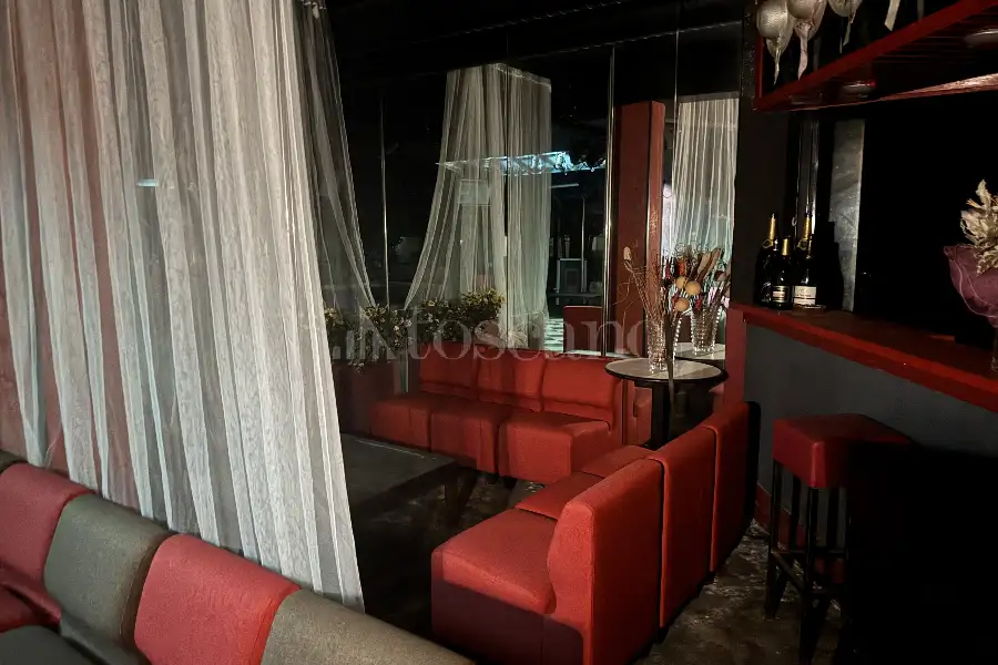 Negozio in vendita di 540 mq a €340,000 (rif. TS0328VE)