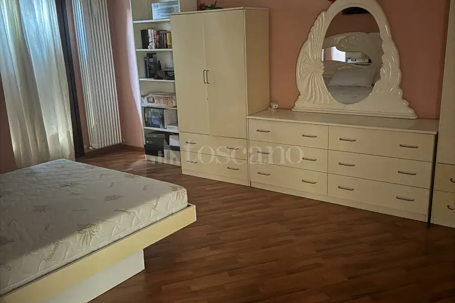 Negozio in vendita di 540 mq a €340,000 (rif. TS0328VE)