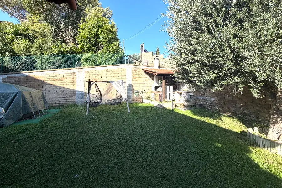 Villa in vendita di 170 mq a €385.000 (rif. 2/2026)