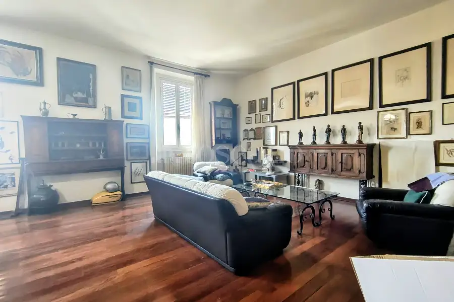 Casa in vendita di 130 mq a €1.040.000 (rif. 42/2026)