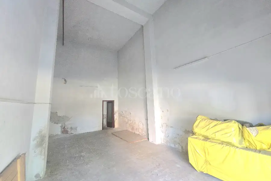 Negozio in vendita di 47 mq a €75.000 (rif. 83/2026)