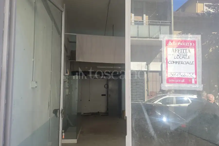 Negozio in affitto di 246 mq trattativa riservata (rif. 27/2026)