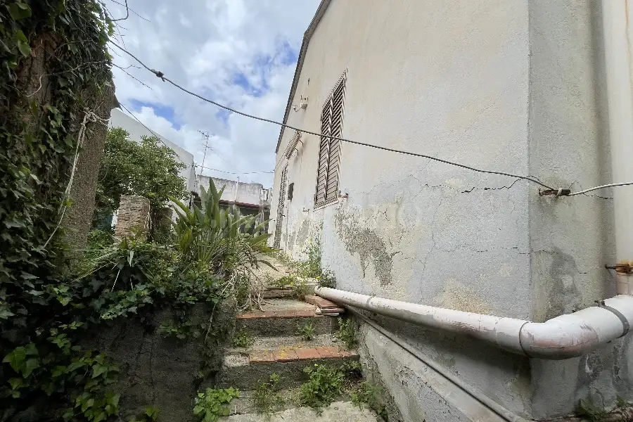 Casa Indipendente in vendita di 123 mq a €80.000 (rif. 8/2025)