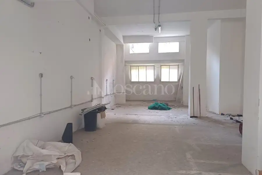 Ufficio in vendita di 870 mq a €650.000 (rif. 20/2025)