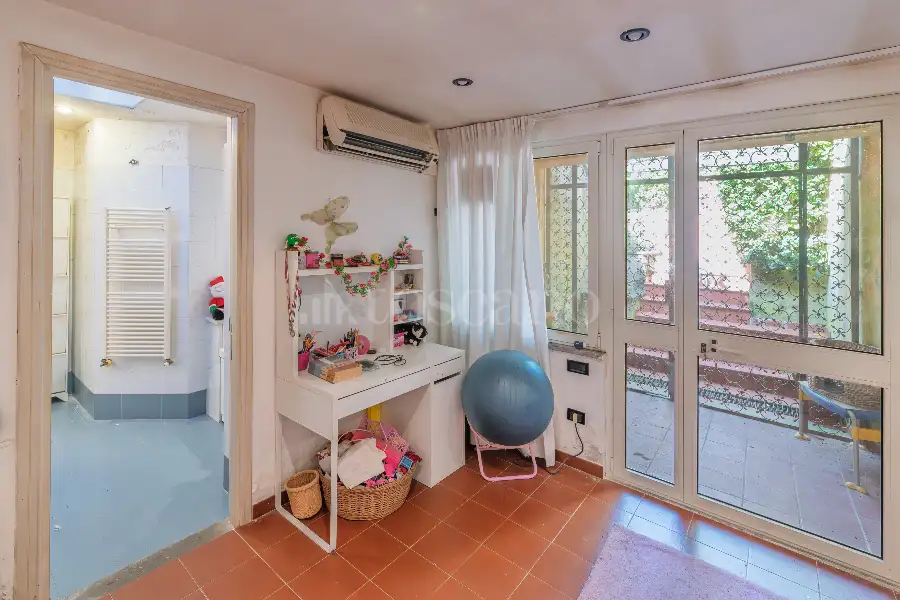 Villino a Schiera in vendita di 200 mq a €220.000 (rif. 7/2026)