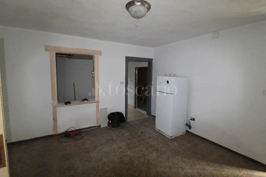 Casa Indipendente in vendita di 285 mq a €199.000 (rif. 49/2026)