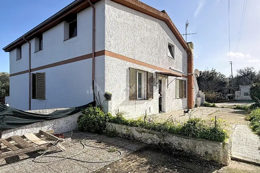 Villa in vendita di 230 mq a €288.000 (rif. 22/2026)
