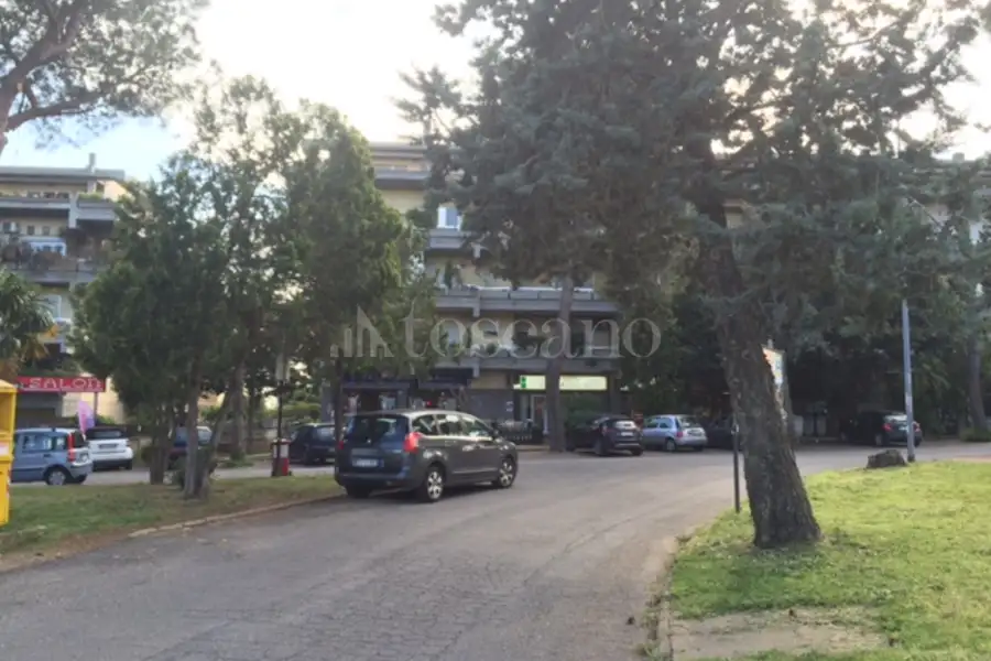 Negozio in vendita di 230 mq a €85.000 (rif. 45/2024)